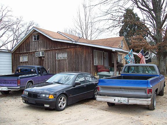 4th image of 4429 Oakwood Dr