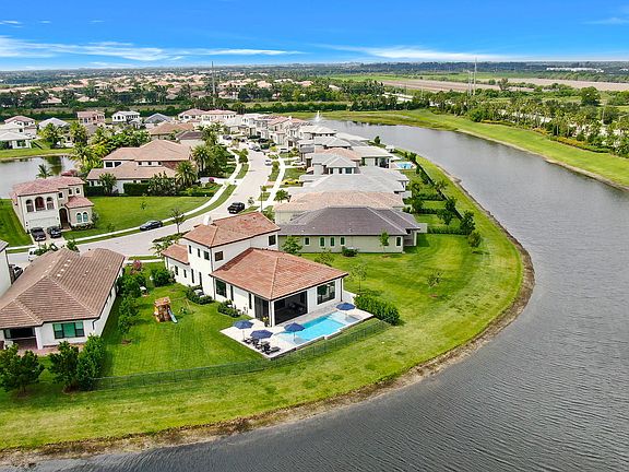 4th image of 8267 Grand Prix Ln