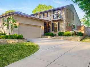 2208 Condolea Ter, Leawood, KS 66209