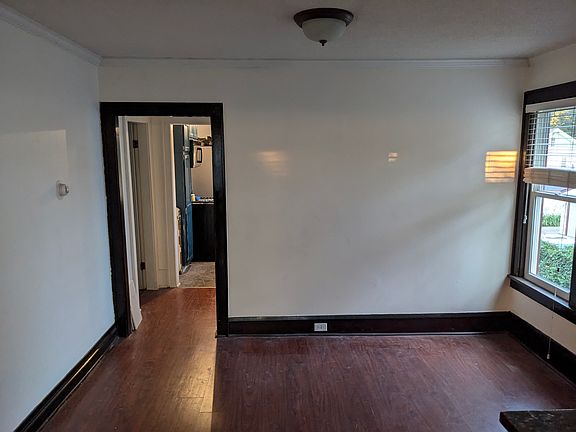 4th image of 2719 Johnson St NE #2