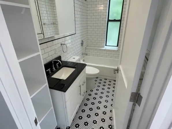 525 4th Street 3Q image 19 of 20