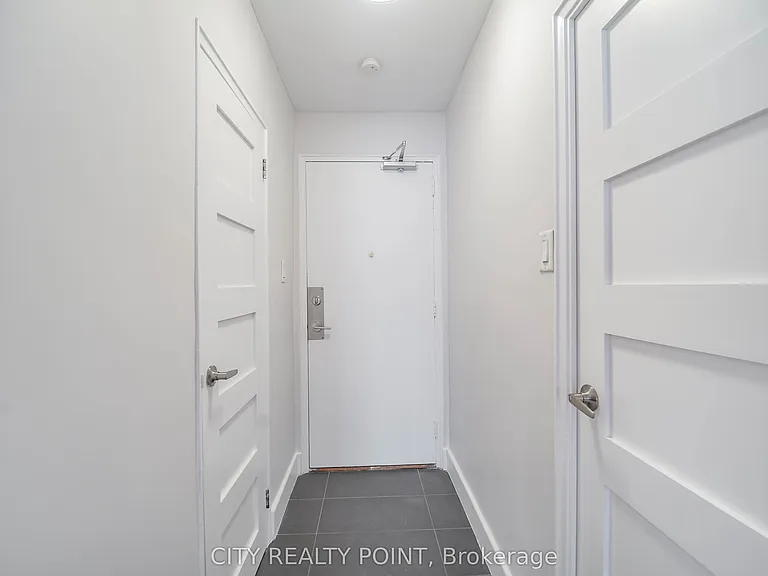 55 Isabella St #1204 — Photo 14