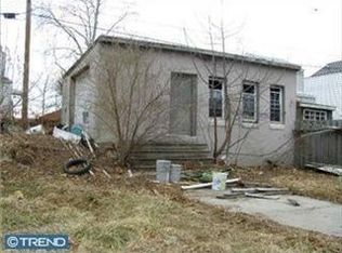 523 Hawthorne St, Reading, PA 19611