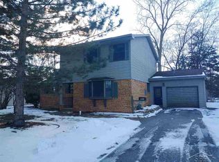 2675 Hemmeter Rd, Saginaw, MI 48603