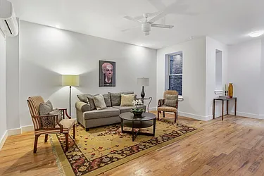 Rented by Erica Sullivan, LREB