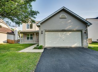 3951 Nicholas Ct, Aurora, IL 60504