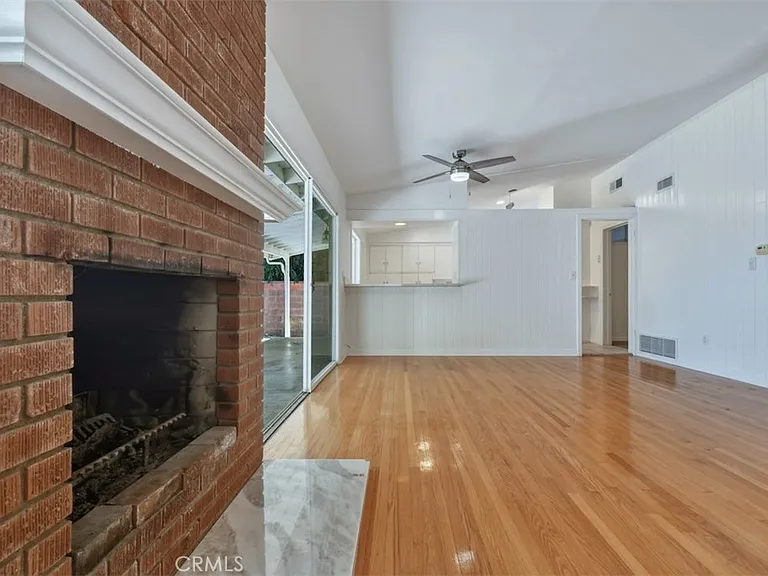 5836 Wish Ave — Photo 15