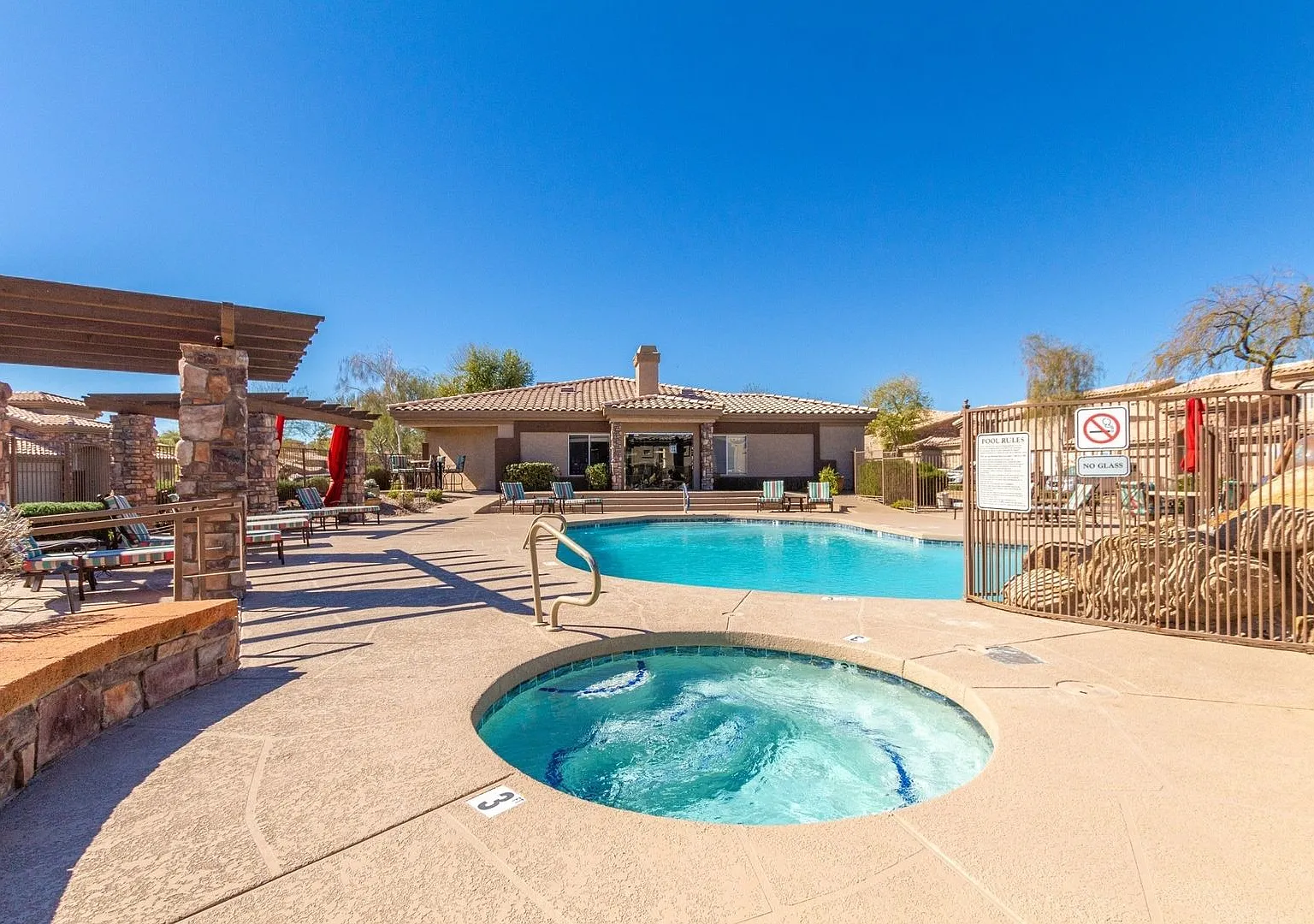 Relaxed Fountain Hills Living with Amenities to Match — Photo 1