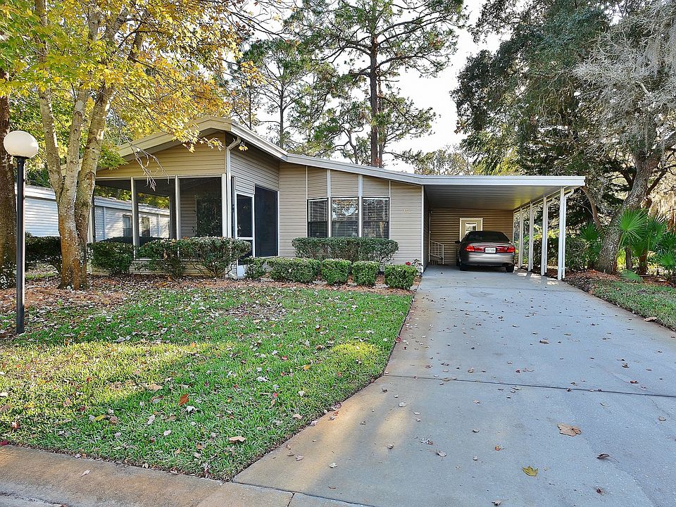 1st image of 46 Tropical Falls Dr