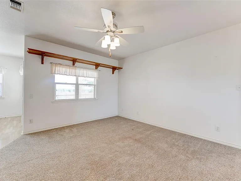 2300 County Road 302 — Photo 10