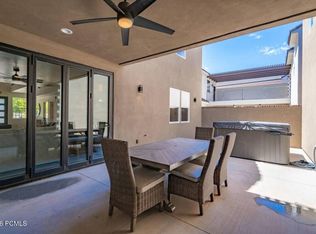 4242 W Cambridge Pkwy, Hurricane, UT 84737