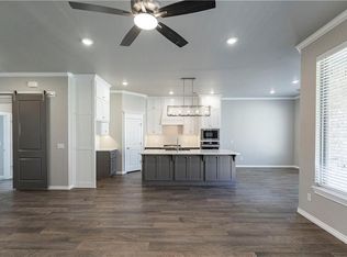 5117 Skylar Rae Rd, Edmond, OK 73034