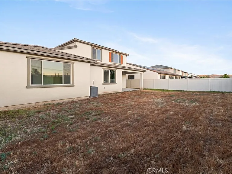 17727 Santa Lucia Ct — Photo 42