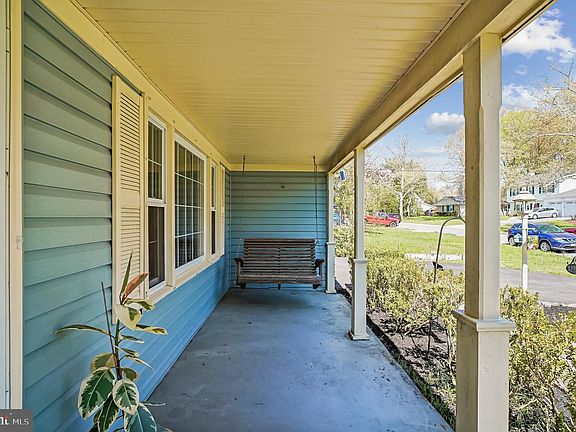 5th image of 13311 Yarland Ln