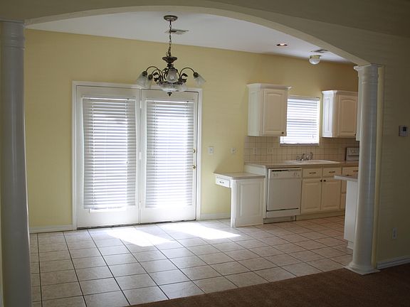 4th image of 3809 N Asbury Ave APT D