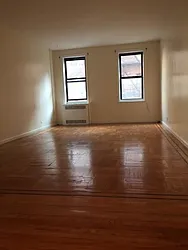 Rented by Roberto Guilbet, LREB