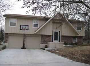 2921 Karen Ter, Manhattan, KS 66502