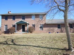 1762 E 700th Rd, Lawrence, KS 66049