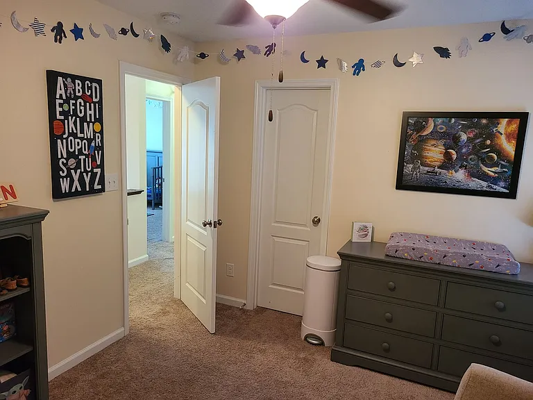 403 Derrick Dr — Photo 21