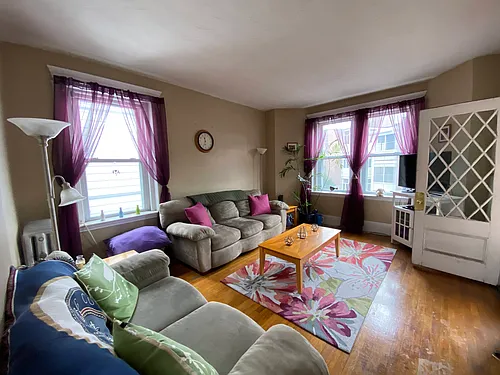 15 Parkman St #3B Photo 1