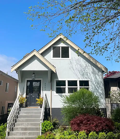E 27th Ave — Photo 26