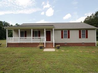 30677 King William Rd, West Point, VA 23181