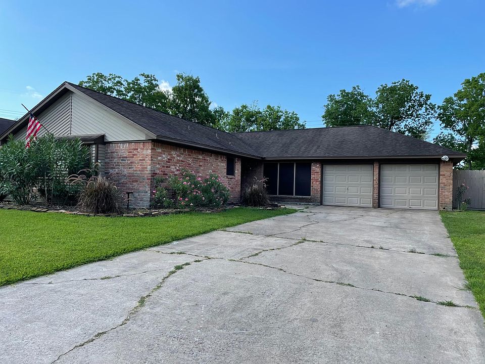 1st image of 4303 Lariat Dr