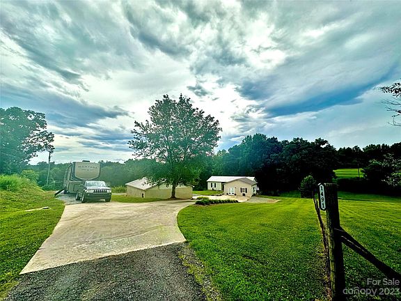 4th image of 1491 N Catawba Church Ave