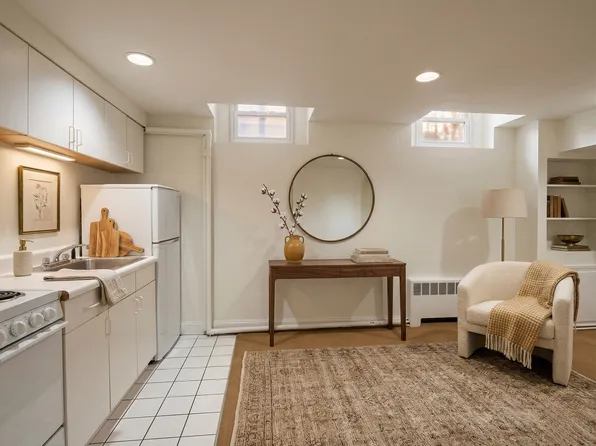 304 Berkeley St, Boston, MA