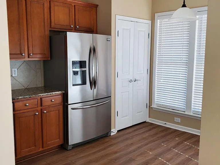 1220 Flat Rock St — Photo 5