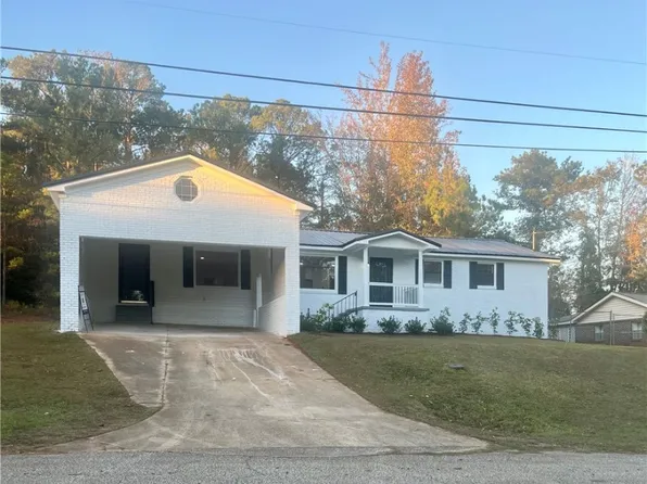 2664 49th St, Valley, AL 36854