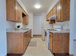 1012 10th St NE #15, Jamestown, ND 58401