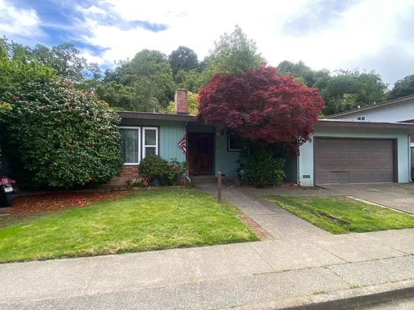 26 Carmel Dr, Novato, CA 94945