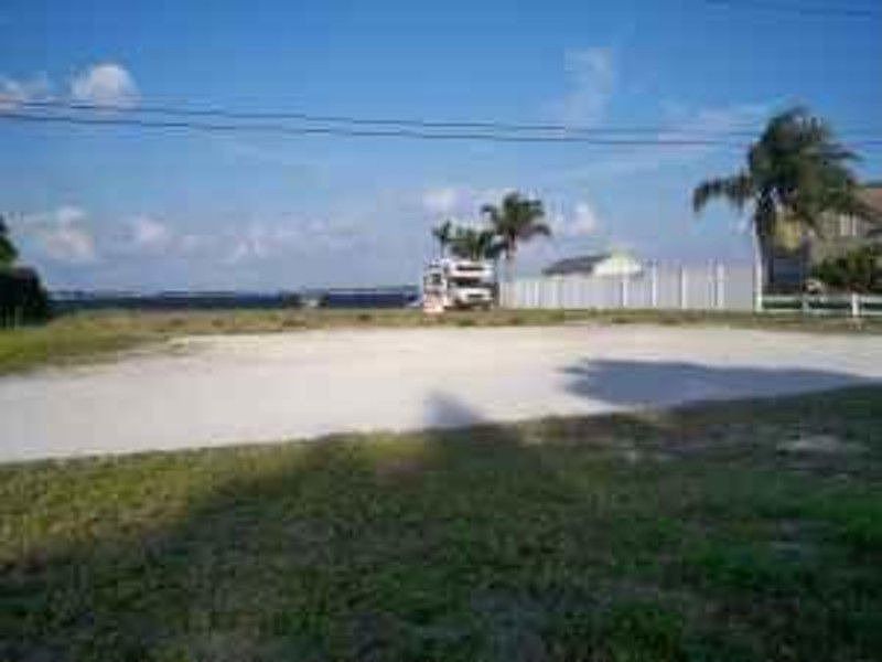 1st image of 588 Sunrise Dr