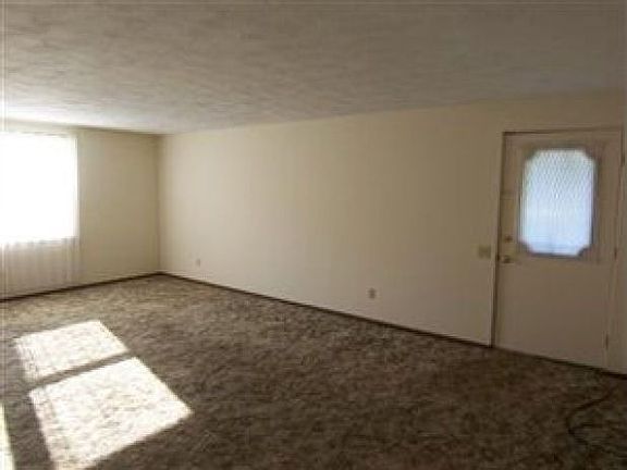 5th image of 1334 Lindenwood Dr
