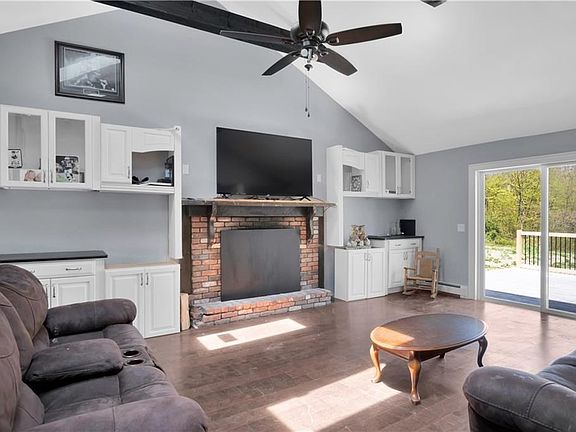 4th image of 117 Brentwood Dr