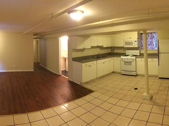 2nd image of 4451 N Albany Ave #B