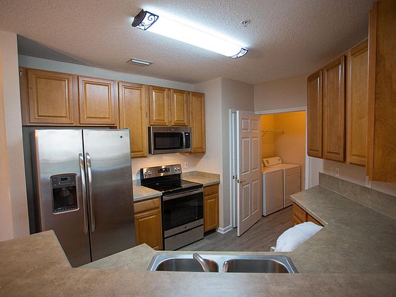 3rd image of 785 Oakleaf Plantation Pkwy Unit 1321