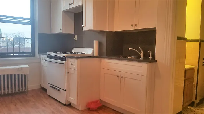 Rented by ZealEstate Group Inc | media 1