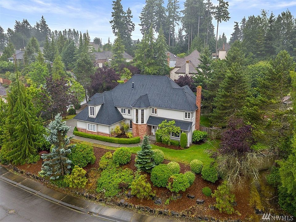 2nd image of 419 SW 345th St