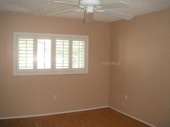5th image of 2005 Greenbriar Blvd APT 11