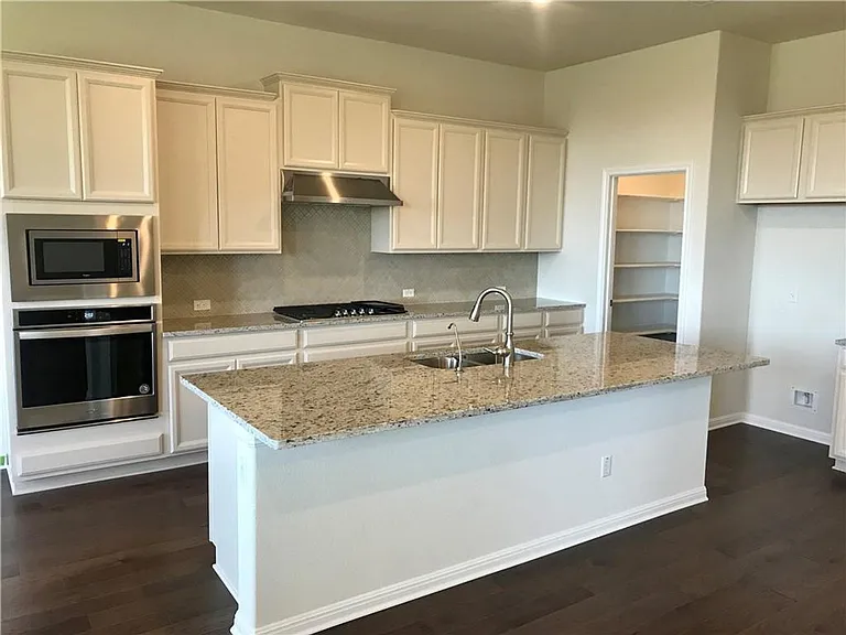 4232 Promontory Point Trl — Photo 4