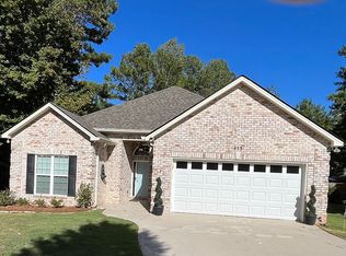 413 Victoria Ct, Macon, GA 31220