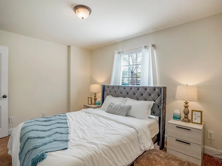 7122 Conley St — Photo 8