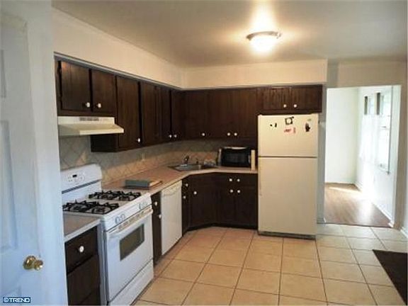 5th image of 501 Crozier Ave