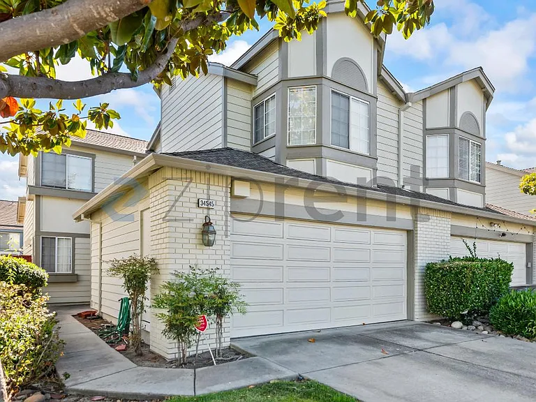 34545 Melissa Ter — Photo 2