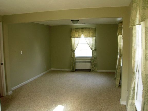 Huge First Floor Master