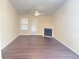 1609 Summerwoods Cir — Photo 2