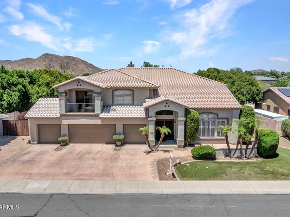 8236 W CIELO GRANDE Avenue, Peoria, AZ 85383