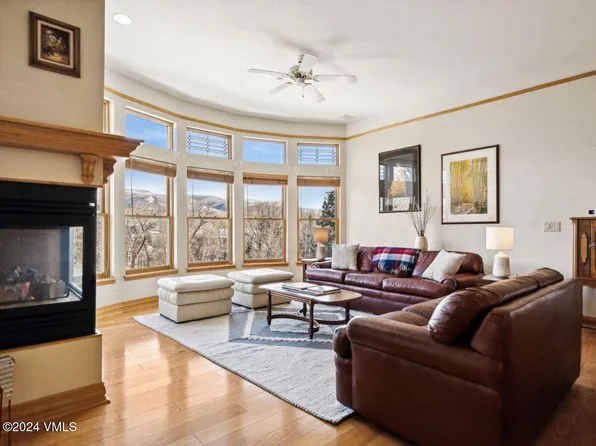 137 Main St Unit R-203, Edwards, CO 81632